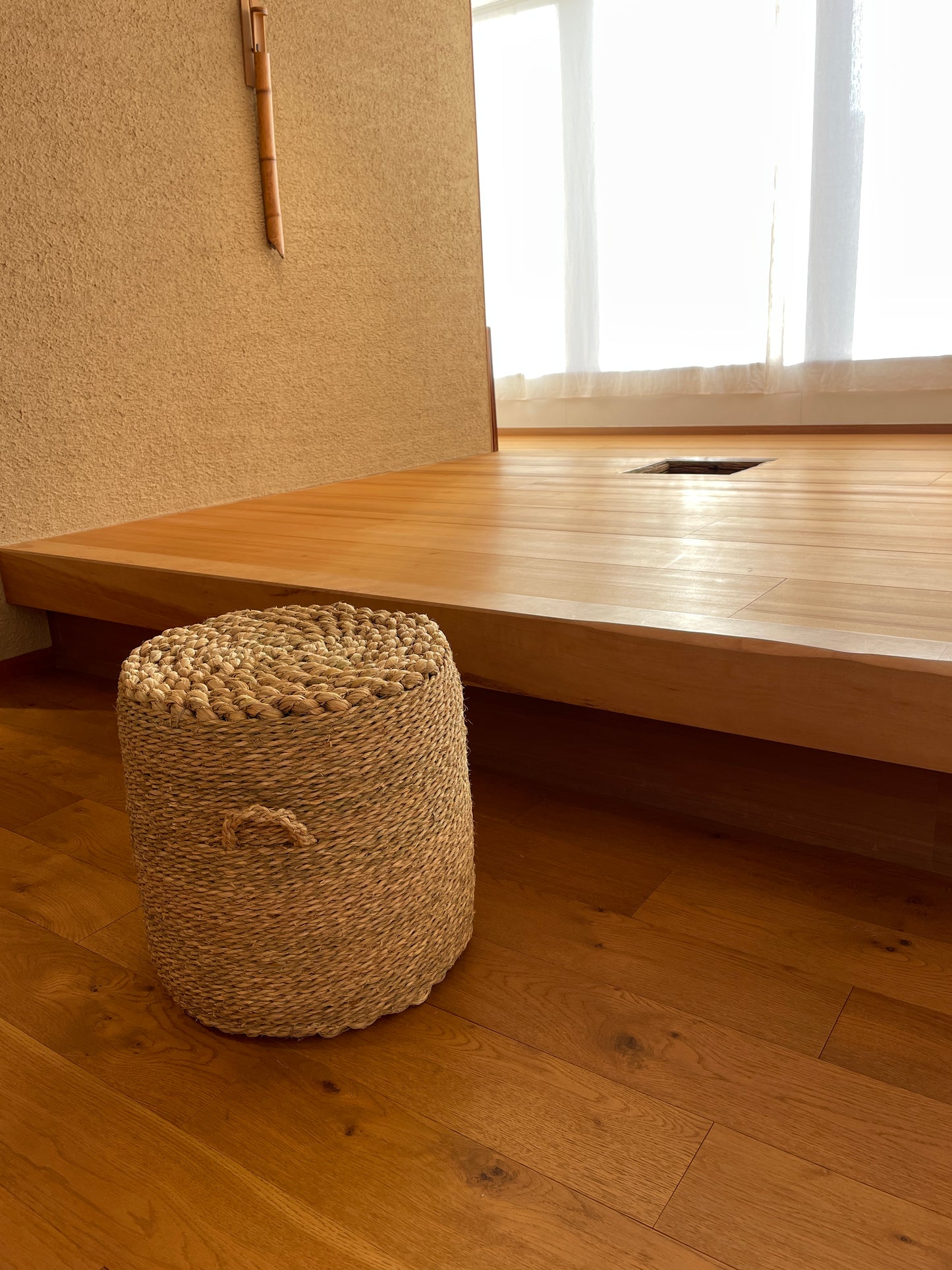 02 Stool